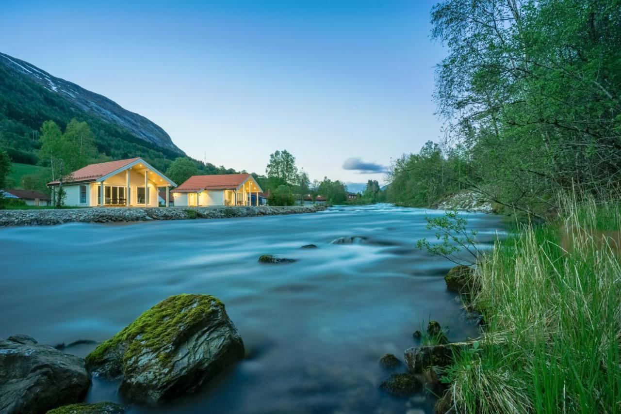 Jolstraholmen Camping Og Hytter Vassenden Luaran gambar