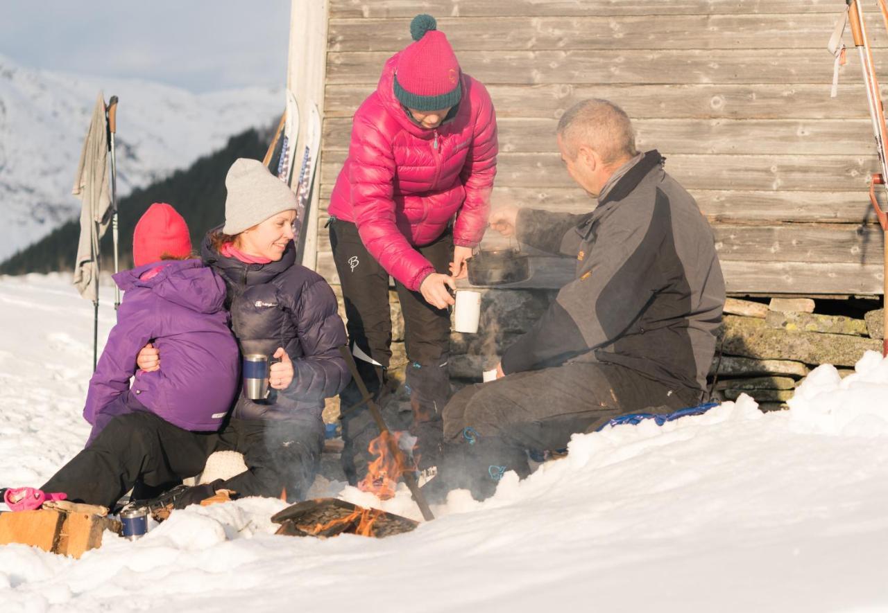 Jolstraholmen Camping Og Hytter Vassenden Luaran gambar